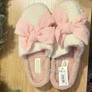 Altar'd State Pink Fuzzy Slippers